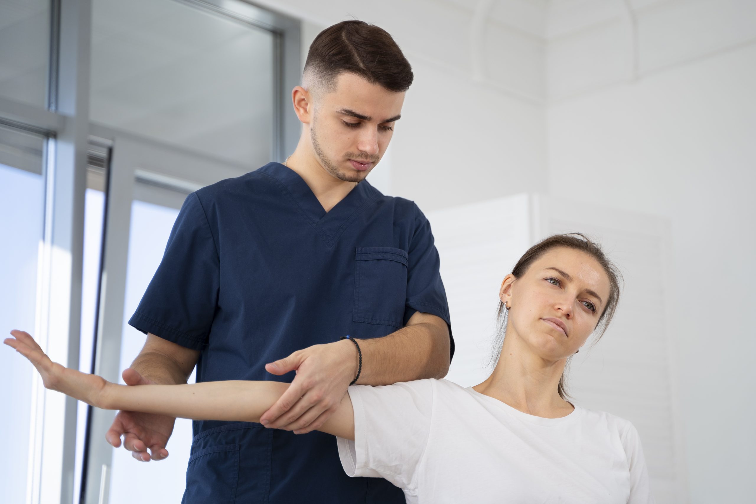 Terapeuta manualny, osteopata i masażysta: jaka jest różnica?